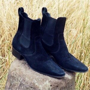 Doen Normandy Boot In black suede size 40